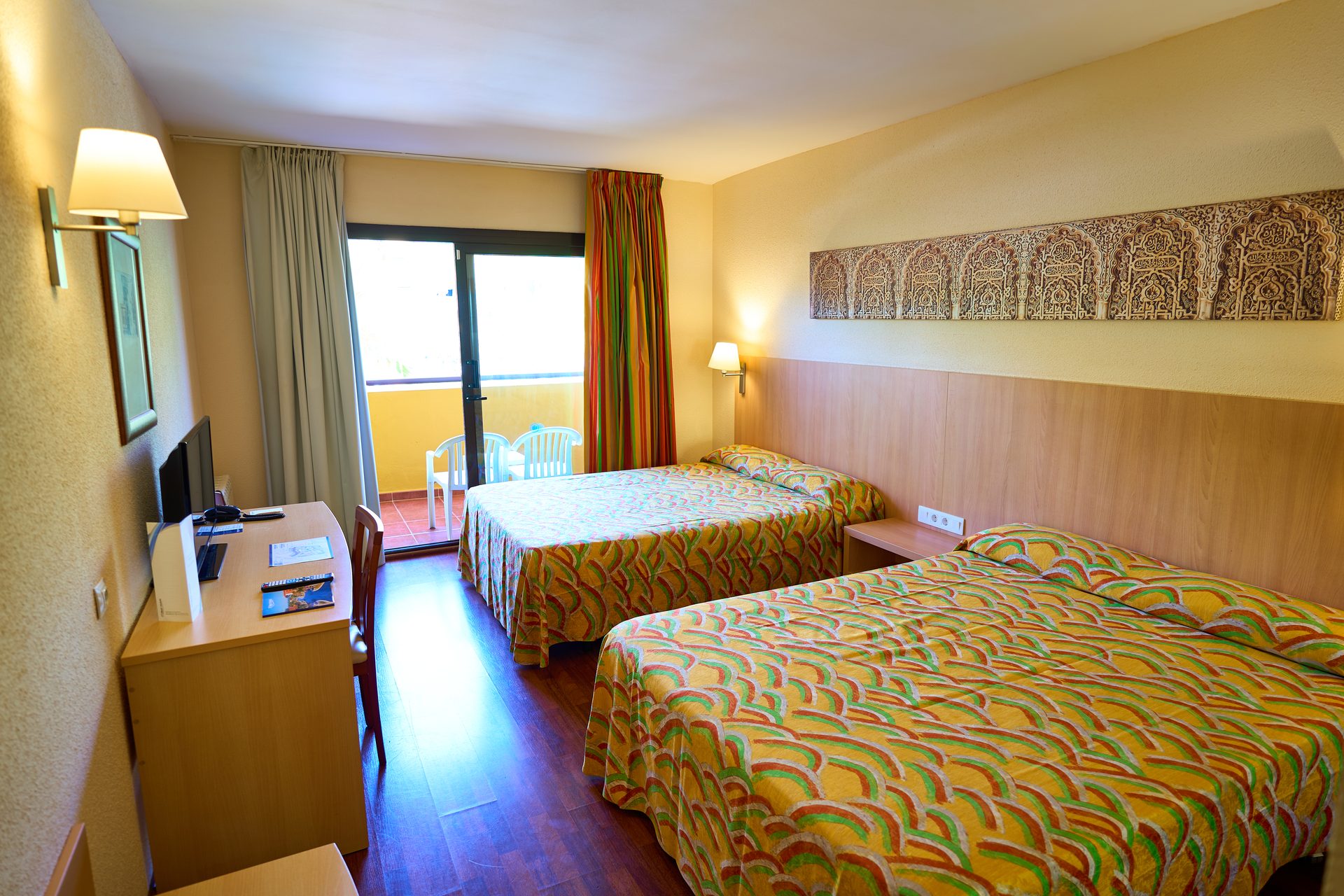 pokoj w hotelu fotografia hotelowa